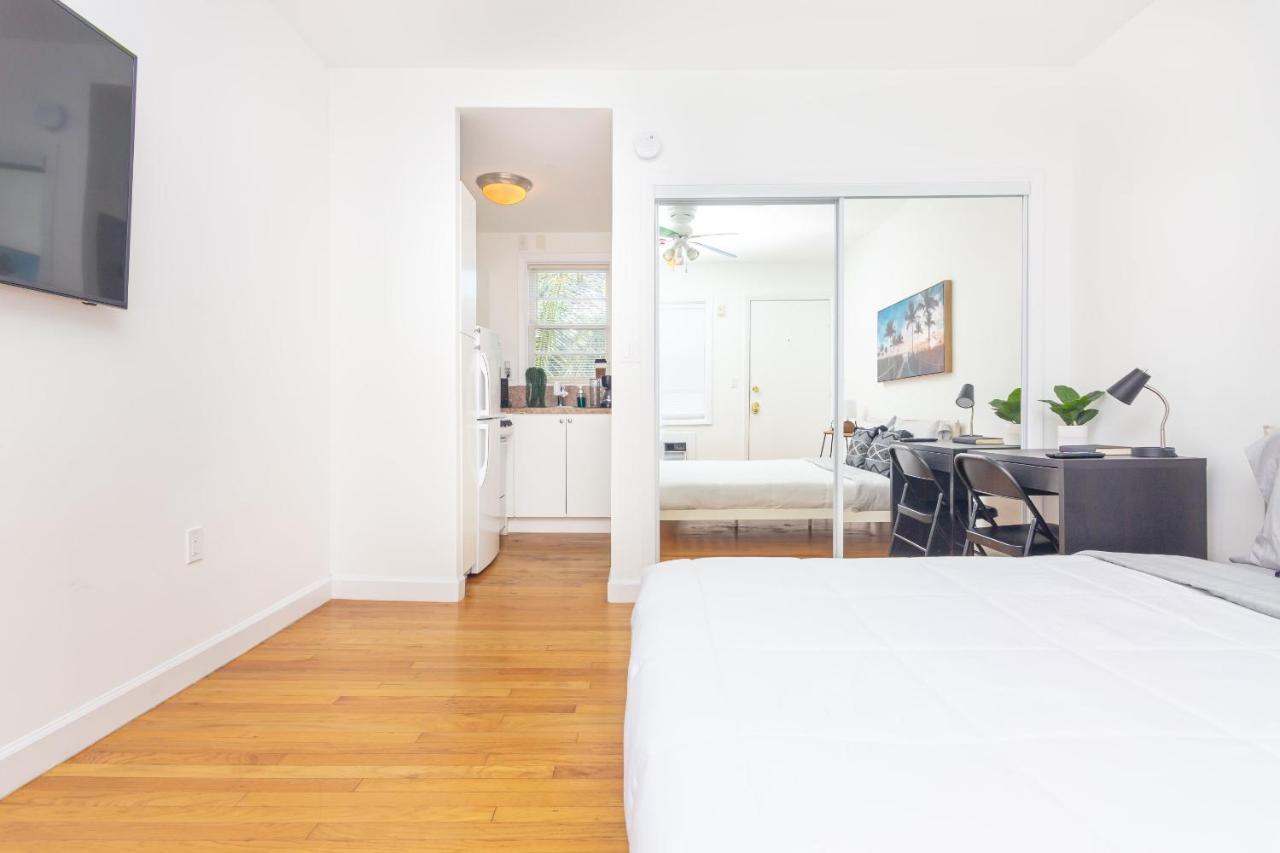 Ferienwohnung Fort Lauderdale Free Parking Studio - 5 Minutes To Las Olas Beach Exterior foto